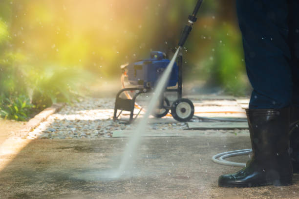 Best Sign and Awning Cleaning  in Slaton, TX